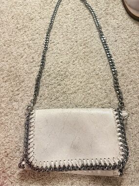 CASSETTE - Hyper Leather Crossbody